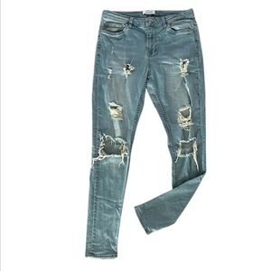 Legend London Men's skinny fit distressed jeans size 30x32
